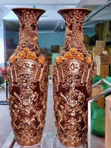 Lục bình sứ Phúc Lộc Thọ công đào đắp nổi mạ vạng nền nâu Bát Tràng