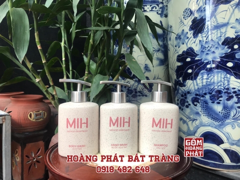 Bộ đựng dầu gội, sữa tắm, nước rửa tay gốm Bát Tràng in logo MHI