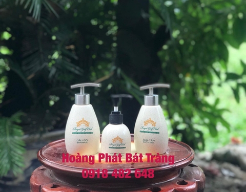 Bộ bình đựng dầu gội, sữa tắm, nước rửa tay in Royal Golf Club vòi inox 304