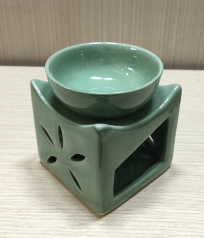 Đèn xông tinh dầu nến vuông - Gốm sứ Bát Tràng SP794