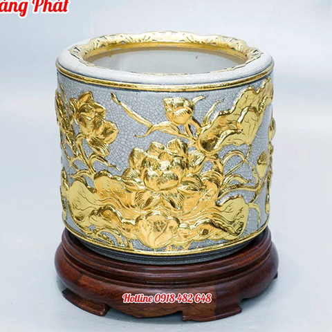 Bát hương đắp Sen phi 16cm dát vàng kèm chân đế gỗ BHDV01