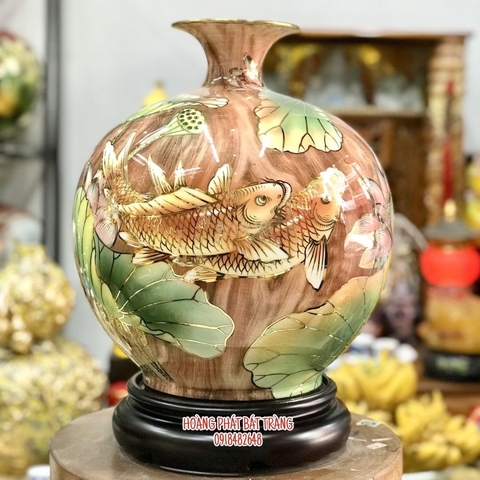 Bình hút tài lộc cá chép liên hoa vân gỗ vẽ vàng H35