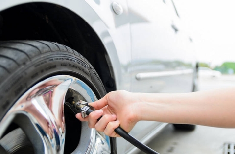 Bảo Dưỡng Xe ô Tô . Dầu phanh ô tô: Giá dầu, cách kiểm tra và thay dầu