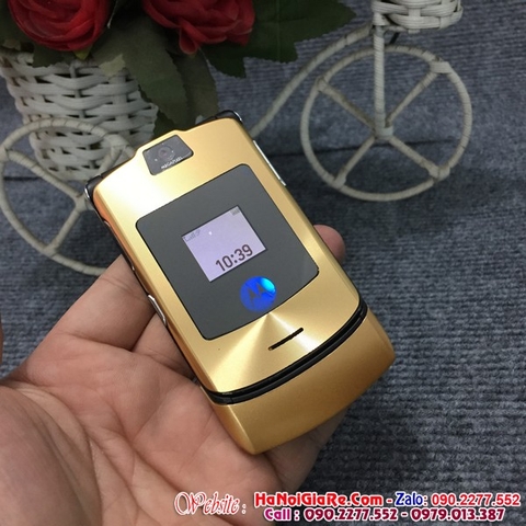 Điện Thoại Cũ Nắp Gập Giá Rẻ Motorola V3i Màu Gold Chính Hãng