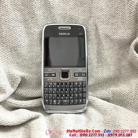 Điện Thoại Cũ Giá Rẻ Nokia E72 Màu Xám Chính Hãng