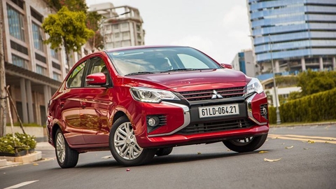 So sánh xe ô tô Hyundai Accent 2021 và và xe ô tô Mitsubishi Attrage 2021