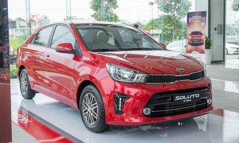 So sánh xe ô tô KIA Soluto 2021 và xe ô tô Mitsubishi Attrage 2021