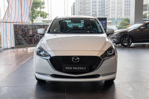 So sánh xe ô tô Mazda 2 2020 và xe ô tô Toyota Vios 2020