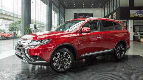 So sánh xe ô tô Mitsubishi Outlander 2020 và xe ô tô Hyundai Tucson 2020