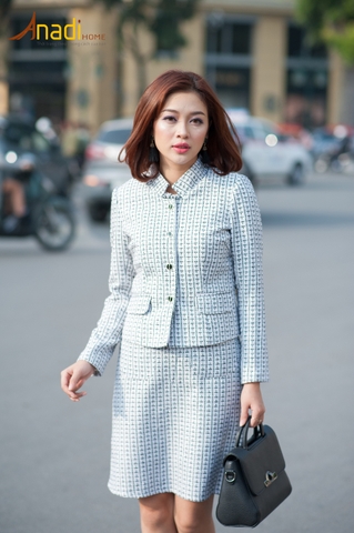 Áo khoác vest dạ tweed kẻ - 845,000đ