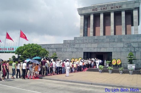 Tour Hàng Ngày : THAM QUAN THỦ ĐÔ HÀ NỘI 1 Ngày