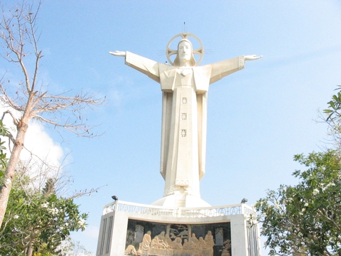 Tour Hàng Ngày : THAM QUAN TẮM BIỂN VŨNG TÀU 1 NGÀY