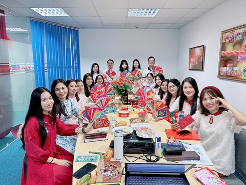 KHAI XUÂN RỰC RỠ – KHỞI ĐẦU BÙNG NỔ