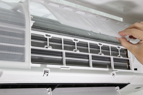 Hướng dẫn tự làm vệ sinh máy lạnh tại nhà, đơn giản !