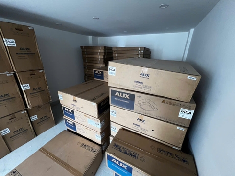 Nhà Phân Phối & Lắp Đặt Máy Lạnh AUX Tại TP.HCM