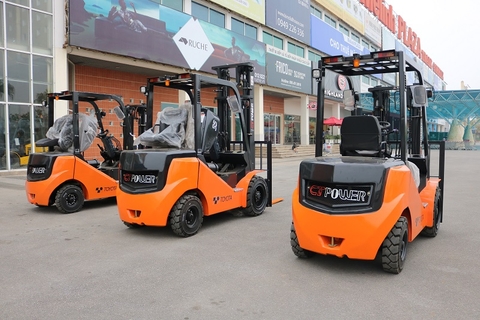 Địa chỉ thuê xe nâng tại Nghệ An giá tốt nhất, an toàn nhất