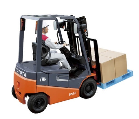 5 công dụng của xe nâng hàng