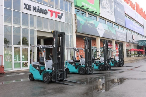 Xe nâng| Forklift trucks| Mới và Cũ, Giá rẻ 2023