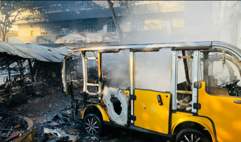 Những Lưu Ý Quan Trọng Khi Thay Ắc Quy Chì Bằng Pin Lithium Cho Xe Điện Du Lịch