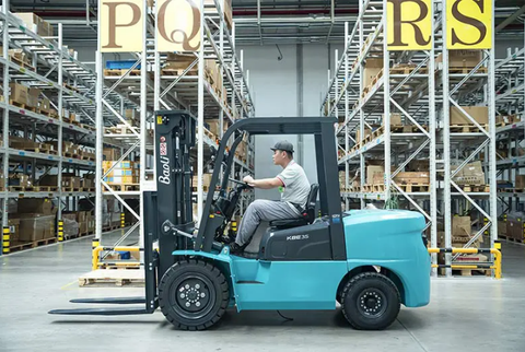 Xe Nâng 3.5 Tấn: Khi Nào Nên Chọn Để Tối Ưu Hiệu Suất Vận Hành?