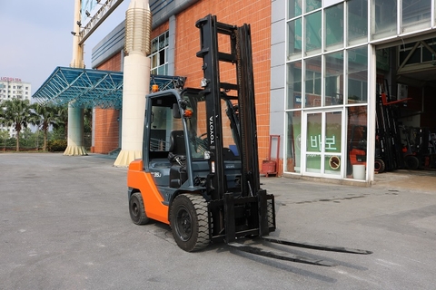 Tại sao xe nâng Nhật Bãi được ưu tiên sử dụng nhiều ở Việt Nam