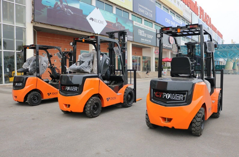 Bảng Giá Xe Nâng Dầu Mới Nhất 2026 Theo Tải Trọng Và Thương Hiệu