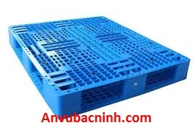 Pallet nhựa mới-cũ