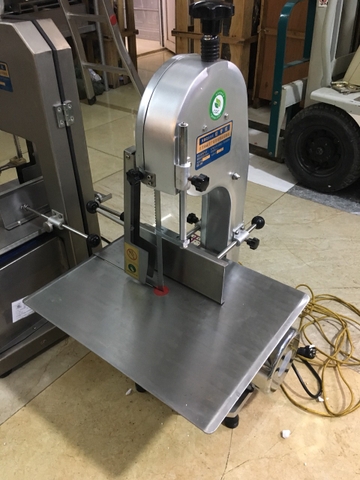 Máy cưa xương thịt đông lạnh, máy cưa xương bò, máy cưa xương thịt chân giò