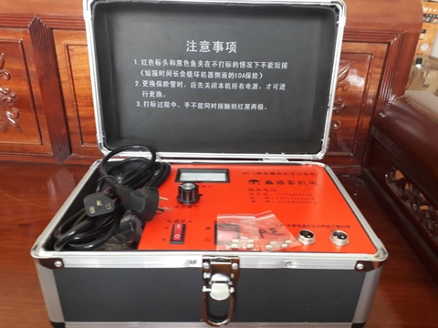 Máy inlogo trên kim loại, máy ăn mòn điện hóa, máy inlogo 1 đầu