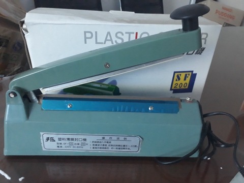 Máy hàn miệng túi dập tay PFS 200