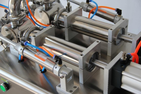 Máy chiết rót dung dịch đặc