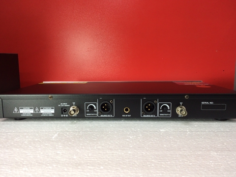 MICRO KHÔNG DÂY SHURE UG-X9II