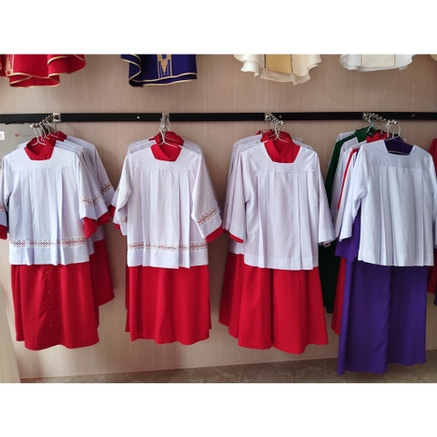 Áo Giúp Lễ Công Giáo Có Ren