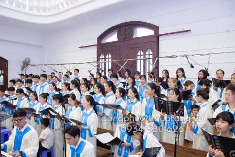 Đồng Phục Ca Đoàn Công Giáo Phanxico Xavie Giáo Xứ Phùng Khoang