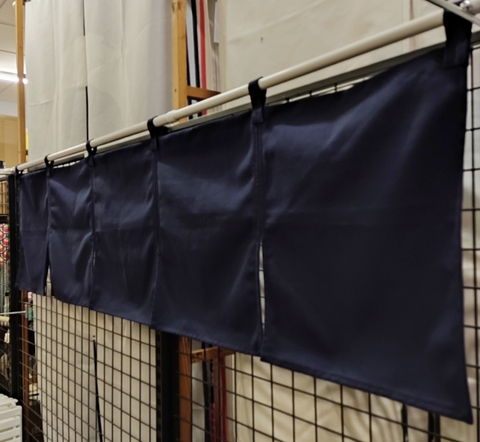 Màn rèm ngang Nhật ghép nhiều mảnh xanh đậm