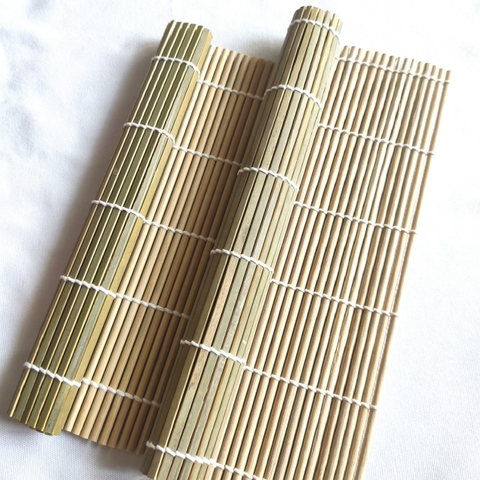 Mành tre quấn Sushi loại lớn 30cm