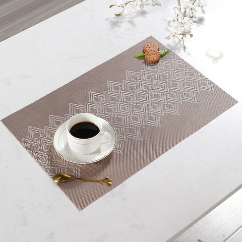 DIAMOND Khăn lót bàn ăn họa tiết kim cương màu nâu nhựa PVC cao cấp 7242N