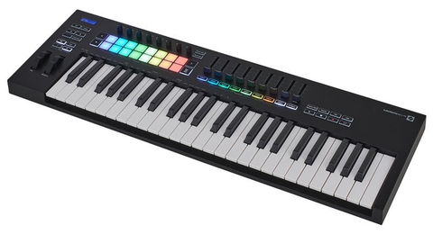 Novation Launchkey 49 MK3