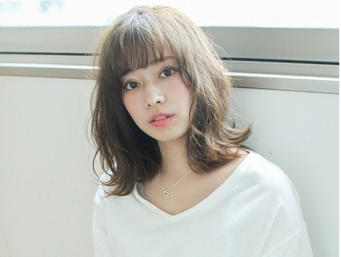 Điểm danh các kiểu tóc uốn ngang vai khiến nàng lịm tim
