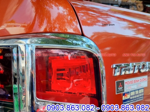 Ốp Viền Đèn Sau Cho Xe Mitsubishi Triton