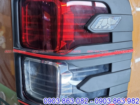 Ốp Viền Đèn Sau Cho Xe Ford Ranger wildtrak 2021