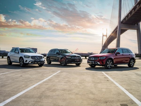 ĐÁNH GIÁ XE MERCEDES GLC 300 2021: Giá xe, giá lăn bánh & khuyến mãi.!