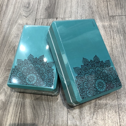 Gạch tập Yoga 300gr in hoa