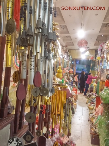 Cửa hàng bán tháp Văn Xương