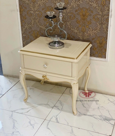 TÁP ĐẦU GIƯỜNG CHÂN CONG TÂN CỔ ĐIỂN GỖ CAO CẤP D505