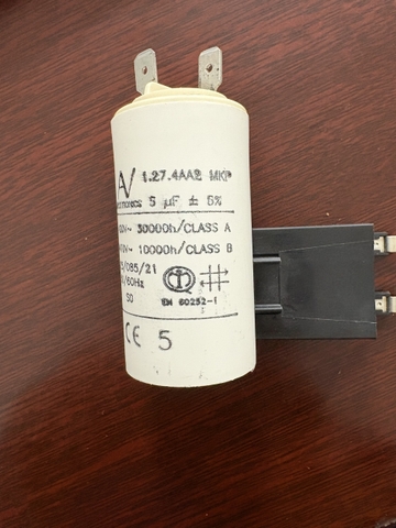 Tụ điện 1.27.4AA2 MKP 5uf