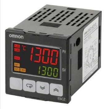 Đồng hồ nhiệt độ cũ E5CZ-R2