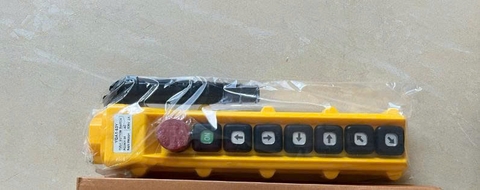 Tay cầm điều khiển YQA1-63Y