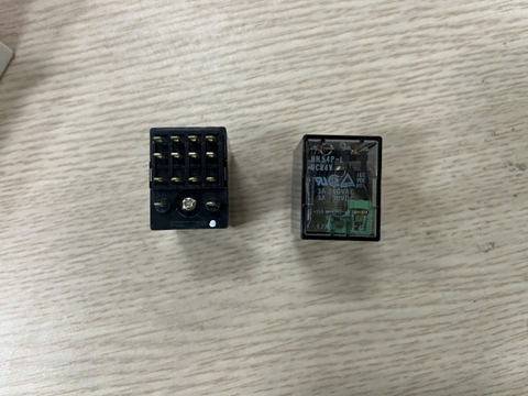 Rơ le trung gian HH54P-L