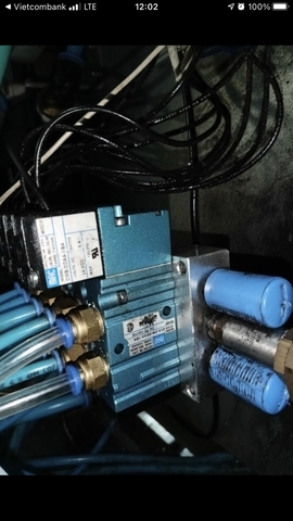 Van điện từ MAC 811C-PP-611BA-155(4 van)
